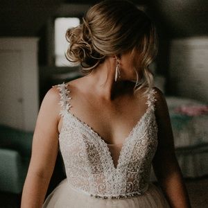Tara Lauren Wedding Dress- Parker